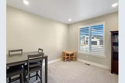 2257 E Parkside Cir S, South Ogden, UT 84403 - Photo 20