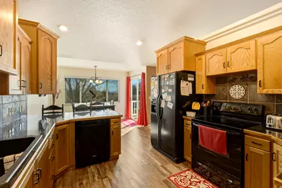 625 S 2150 W, Vernal, UT 84078 - Photo 14