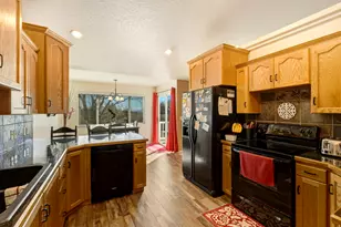 625 S 2150 W, Vernal, UT 84078 - Photo 14