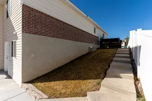 625 S 2150 W, Vernal, UT 84078 - Photo 38