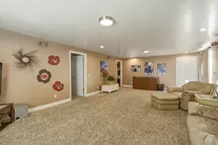 625 S 2150 W, Vernal, UT 84078 - Photo 28