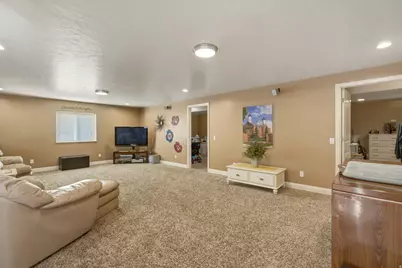625 S 2150 W, Vernal, UT 84078 - Photo 26