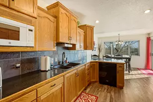 625 S 2150 W, Vernal, UT 84078 - Photo 16