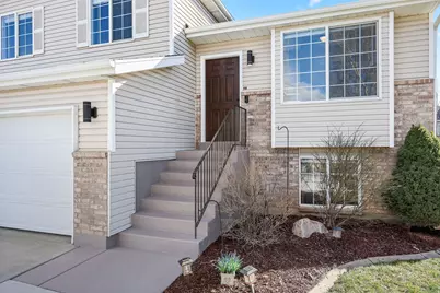 759 W 1580 N, Clinton, UT 84015 - Photo 4