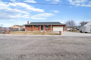 40 N 100 W, Aurora, UT 84620 - Photo 32