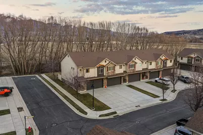 5494 N Aspen Meadow Ln W, Mountain Green, UT 84050 - Photo 2