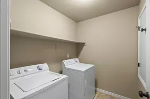 5494 N Aspen Meadow Ln W, Mountain Green, UT 84050 - Photo 18