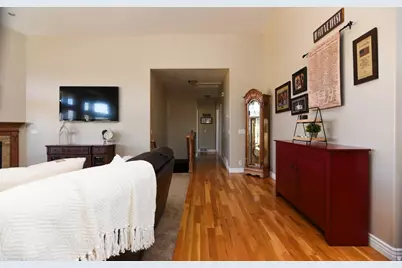 518 S Honey Tree Ln E, Grantsville, UT 84029 - Photo 28