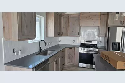 1888 N Mantle Way #420, Tooele, UT 84074 - Photo 2