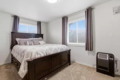 2555 W 3900 S, Roy, UT 84067 - Photo 20