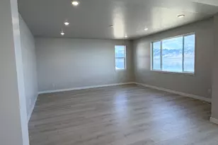 3233 S Blue Heron Dr, Saratoga Springs, UT 84045 - Photo 4