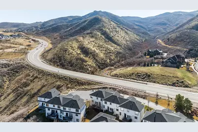 941 E Beartooth Cir S, Draper, UT 84020 - Photo 58