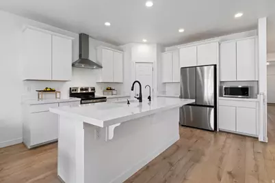 2869 S Drake Ave, Saratoga Springs, UT 84045 - Photo 12