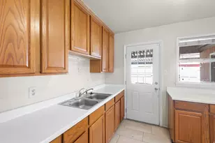 1239 N 1500 W, Salt Lake City, UT 84116 - Photo 8