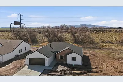 233 W 1470 S, Tremonton, UT 84337 - Photo 14