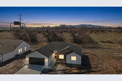 233 W 1470 S, Tremonton, UT 84337 - Photo 12