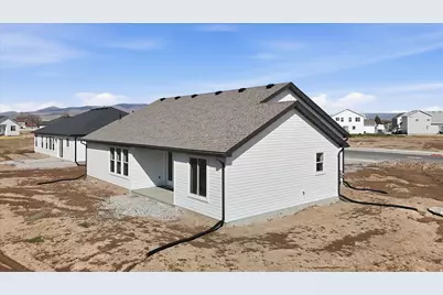 229 W 1470 S, Tremonton, UT 84337 - Photo 38