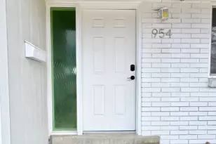 954 E Carnation Dr, White City, UT 84094 - Photo 2