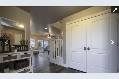 458 W Buttercup Ln, Garden City, UT 84028 - Photo 8