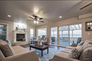 458 W Buttercup Ln, Garden City, UT 84028 - Photo 4