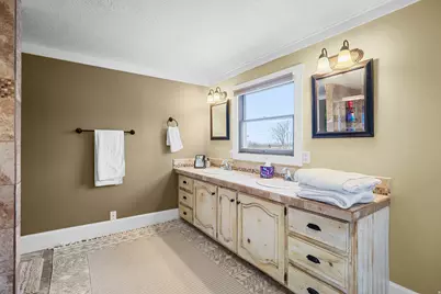 285 E 1100 S, Bountiful, UT 84010 - Photo 30