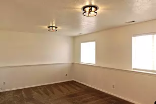 93 E Spyglass Dr, Stansbury Park, UT 84074 - Photo 8