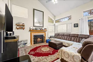 2088 E Rainbow Pointe Dr, Holladay, UT 84124 - Photo 10