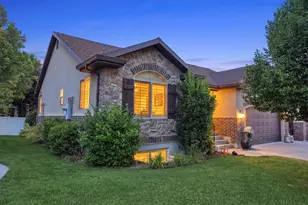 56 Whitaker Cir, Kaysville, UT 84037 - Photo 1