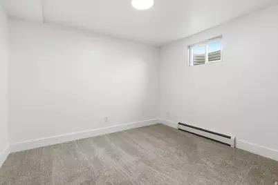 355 Scenic View Dr E, Hyrum, UT 84319 - Photo 12