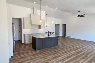 340 E Pear, Grantsville, UT 84029 - Photo 4