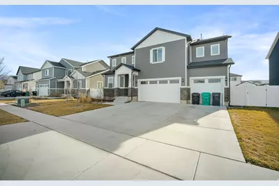 1991 S Mountain View Blvd, Woods Cross, UT 84087 - Photo 2