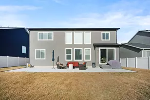 1991 S Mountain View Blvd, Woods Cross, UT 84087 - Photo 32