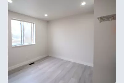 309 E Park Creeke Ln, Salt Lake City, UT 84115 - Photo 16