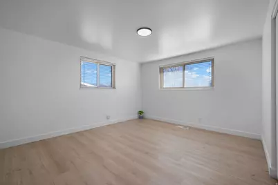 364 Fairlane Dr, Tooele, UT 84074 - Photo 18