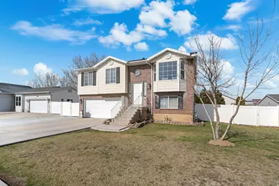 2058 W 1570 N, Clinton, UT 84015 - Photo 1