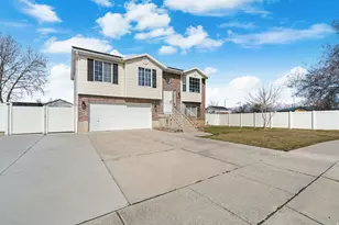 2058 W 1570 N, Clinton, UT 84015 - Photo 18