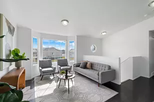 2058 W 1570 N, Clinton, UT 84015 - Photo 2