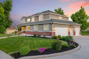 2859 W Country Classic Dr, Bluffdale, UT 84065 - Photo 8