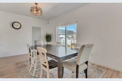 617 S 300 E, Lehi, UT 84043 - Photo 14