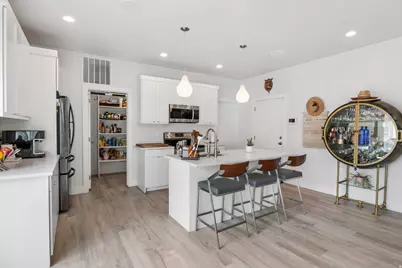 1601 W Neon Way S, West Valley, UT 84119 - Photo 30