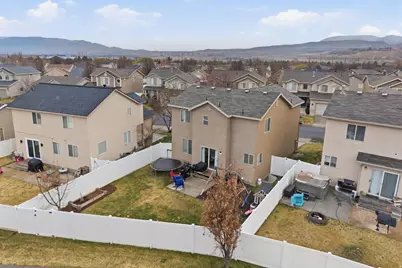 4092 N Bounty Cv W, Lehi, UT 84048 - Photo 32