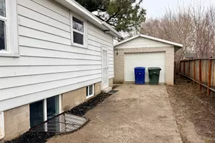 574 E 15th St S, Ogden, UT 84404 - Photo 14