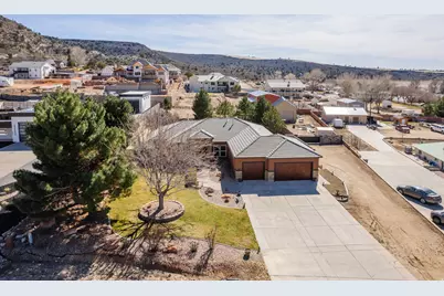 963 W Sapphire Dr., Diamond Valley, UT 84770 - Photo 48