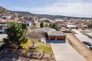 963 W Sapphire Dr, Diamond Valley, UT 84770 - Photo 48