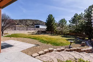 963 W Sapphire Dr, Diamond Valley, UT 84770 - Photo 44