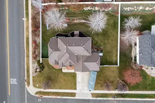 490 W 3450 N, Pleasant View, UT 84414 - Photo 4