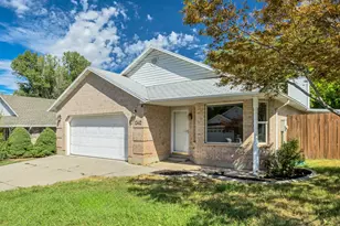 1342 E 5200 S, South Ogden, UT 84403 - Photo 2