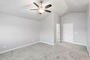 190 E White Spruce Cv S, Sandy, UT 84070 - Photo 12