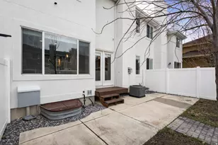 190 E White Spruce Cv S, Sandy, UT 84070 - Photo 22