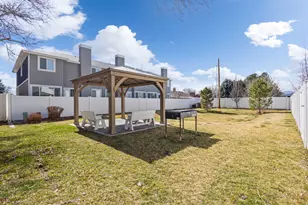 190 E White Spruce Cv S, Sandy, UT 84070 - Photo 26